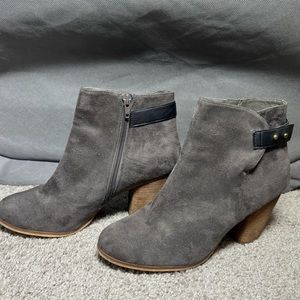 Grey abound booties